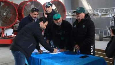 Sakaryaspor Olağanüstü Genel Kurulunda Mevcut Başkan Güçlü Duruşunu Sürdürdü