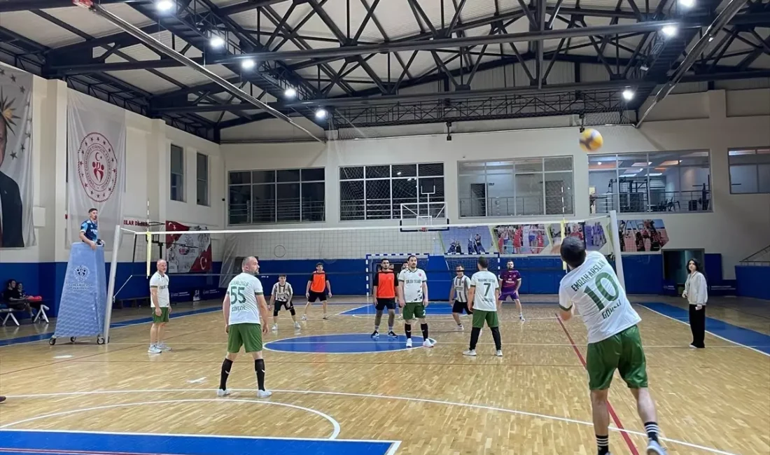 Salıpazarı'nda Cumhuriyet Bayramı Voleybol