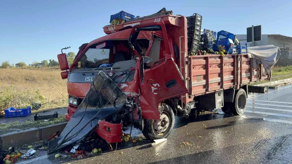Samsun’da Elektronik Bağlantı Hatası Nedeniyle Zincirleme Trafik Kazası Yaşandı