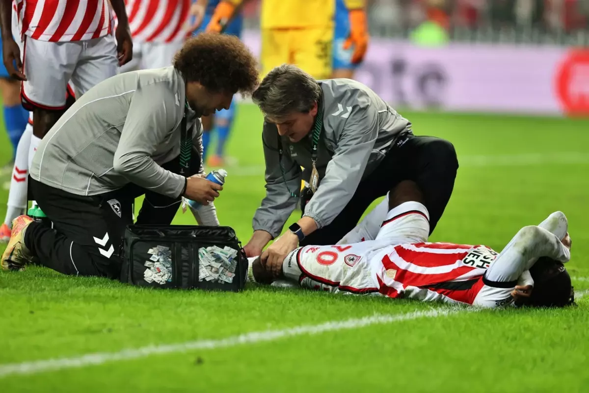 Samsunspor’da Coulibaly’nin Sakatlığı Hem Kulüp Hem de Taraftarları Endişelendirdi