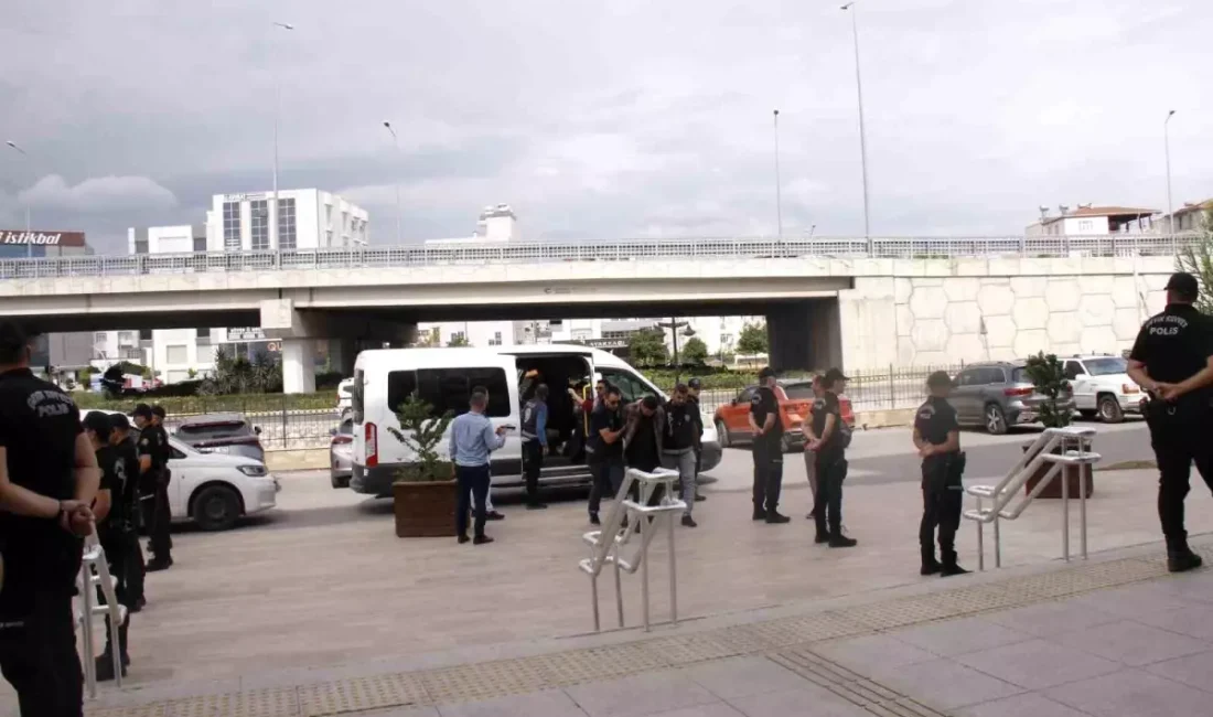 Serik'te silahlı kavgada 6