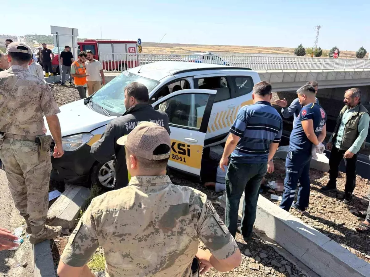 Siverek’te Trafik Kazası: 4 Yaralı, Yol Güvenliğinde Kısıtlama