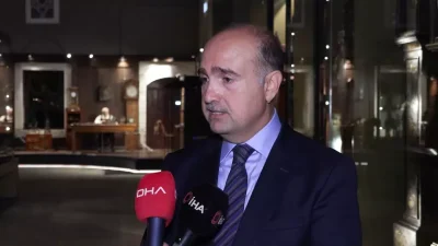 Topkapı Sarayı’ndaki Tarihi Saatler İlk Kez Bir Sergiyle Ziyaretçilerle Buluşuyor