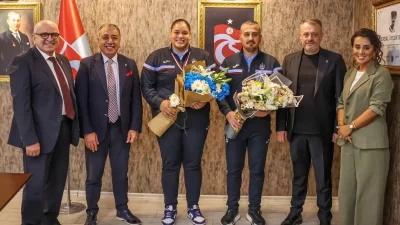 Trabzonspor Kulübü, Avrupa Şampiyonu Milli Boksör Havvanur Kethüda’yı Ağırladı