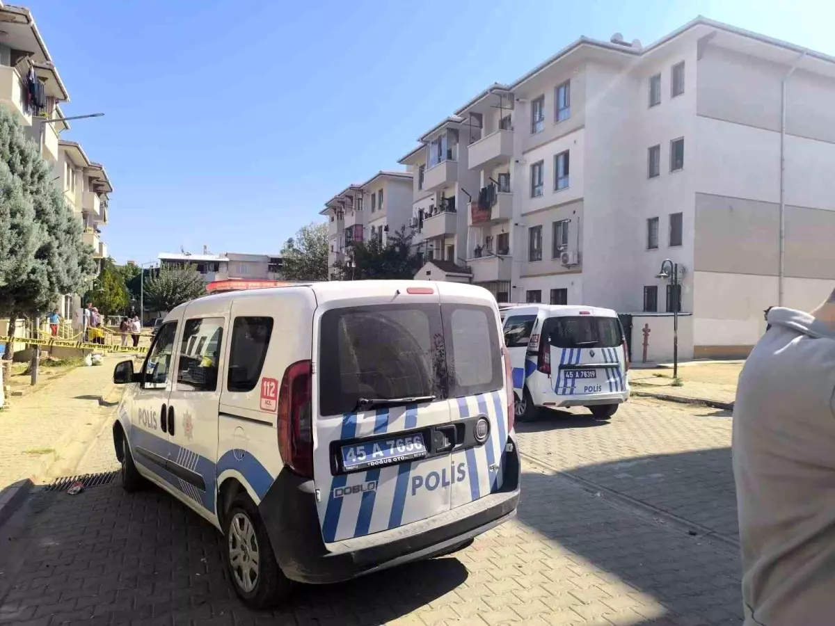 Turgutlu’da Silahlı Kavgada Bir Kişi Yaralandı