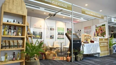 Türkiye Florasında 12 Bin Bitki Türü ve Aromatik Bitkiler Merkezi Çalışmalarıyla Tanınıyor