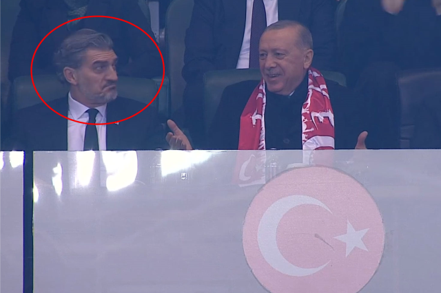 Gözalıcı Anlar ve Liderlerin Takım Destekleri