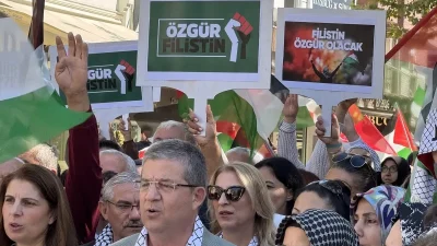 Türkiye’den Gazze’ye Sessiz Çığlık Hareketi: İzmir’den Manisa’ya Farklı Şehirlerde Dayanışma Etkinlikleri