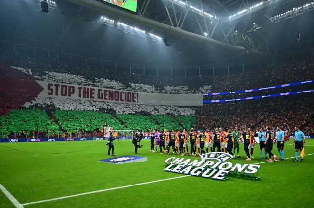 UEFA'ya Galatasaray Taraftarlarının Provokatif Koreografisi Soruşturması