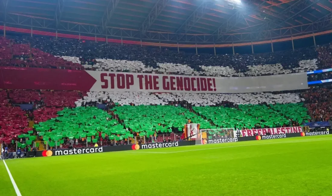 Galatasaray taraftarlarının UEFA'ya yönelik