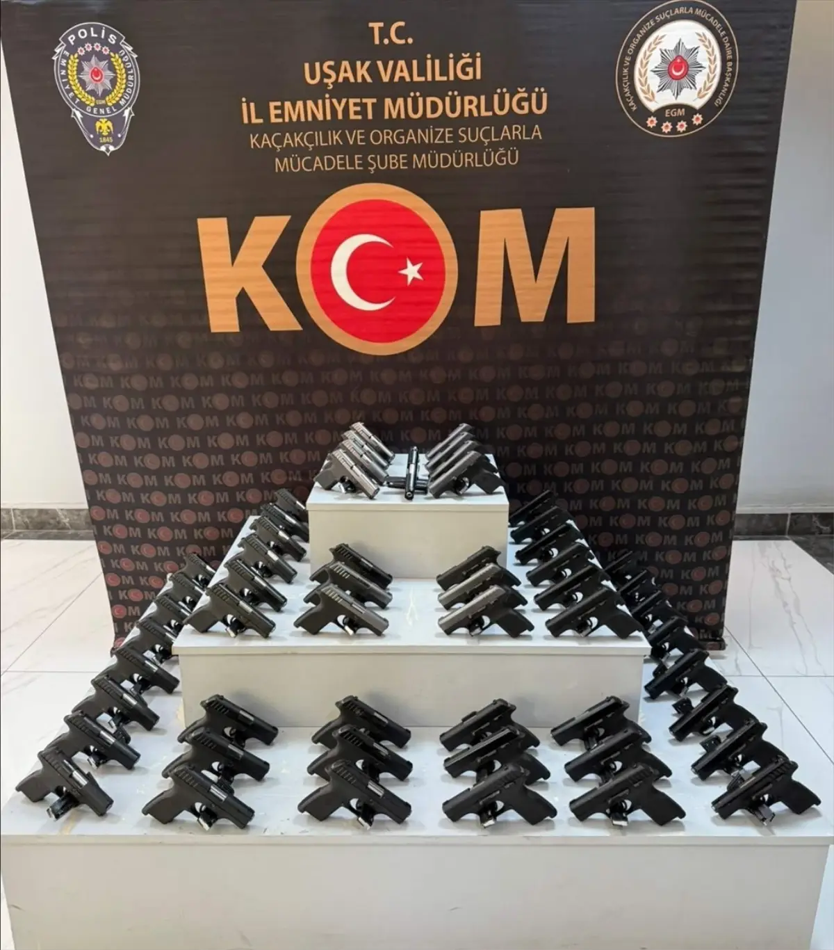 Uşak’ta Otobüsten Ruhsatsız Silah Operasyonu sonucu Bir Şüpheli Tutuklandı