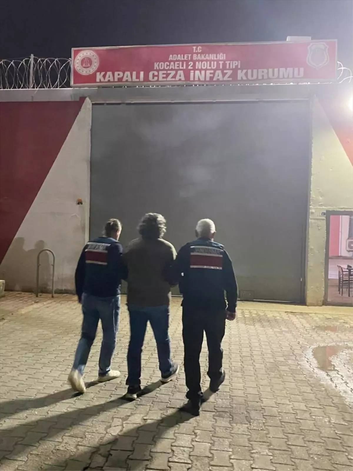 Yalova’da FETÖ Şüphelisine Operasyon: Eski Kamu Personeline Yakalandı