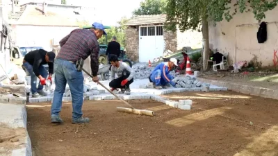 Yenipazar’da Sürdürülen Çok Noktalı Alt Yapı ve Sosyal Tesis Çalışmaları Sonaermeden Tam gaz devam ediyor
