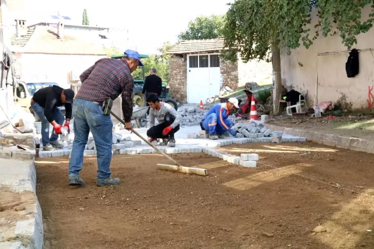 Yenipazar’da Sürdürülen Çok Noktalı Alt Yapı ve Sosyal Tesis Çalışmaları Sonaermeden Tam gaz devam ediyor