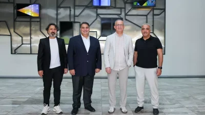 Yüksel Saymaz’ın İlham Veren Hayat Hikayesi: Mikrofondaki Nefes Belgeseli ile Tanıtıldı