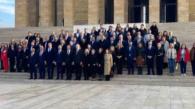 CHP Heyeti Anıtkabir’de Atatürk’ü Anımsadı ve Saygı Duruşunda Bulundu
