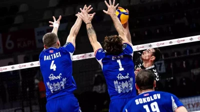 Halkbank, Efeler Ligi 7. Haftasında Rakibini Net Bir Skorla Geçti