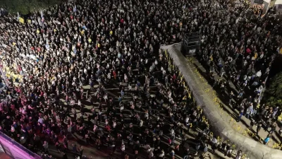 İsrail’de Tel Aviv’de Gazze Gerginliği ve İnsan Hakları Talebi