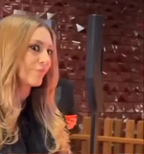 KADEM'in Kadına Şiddetle Mücadele Kampanyası ve Sinem Kobal’ın Dikkat Çekici Anları