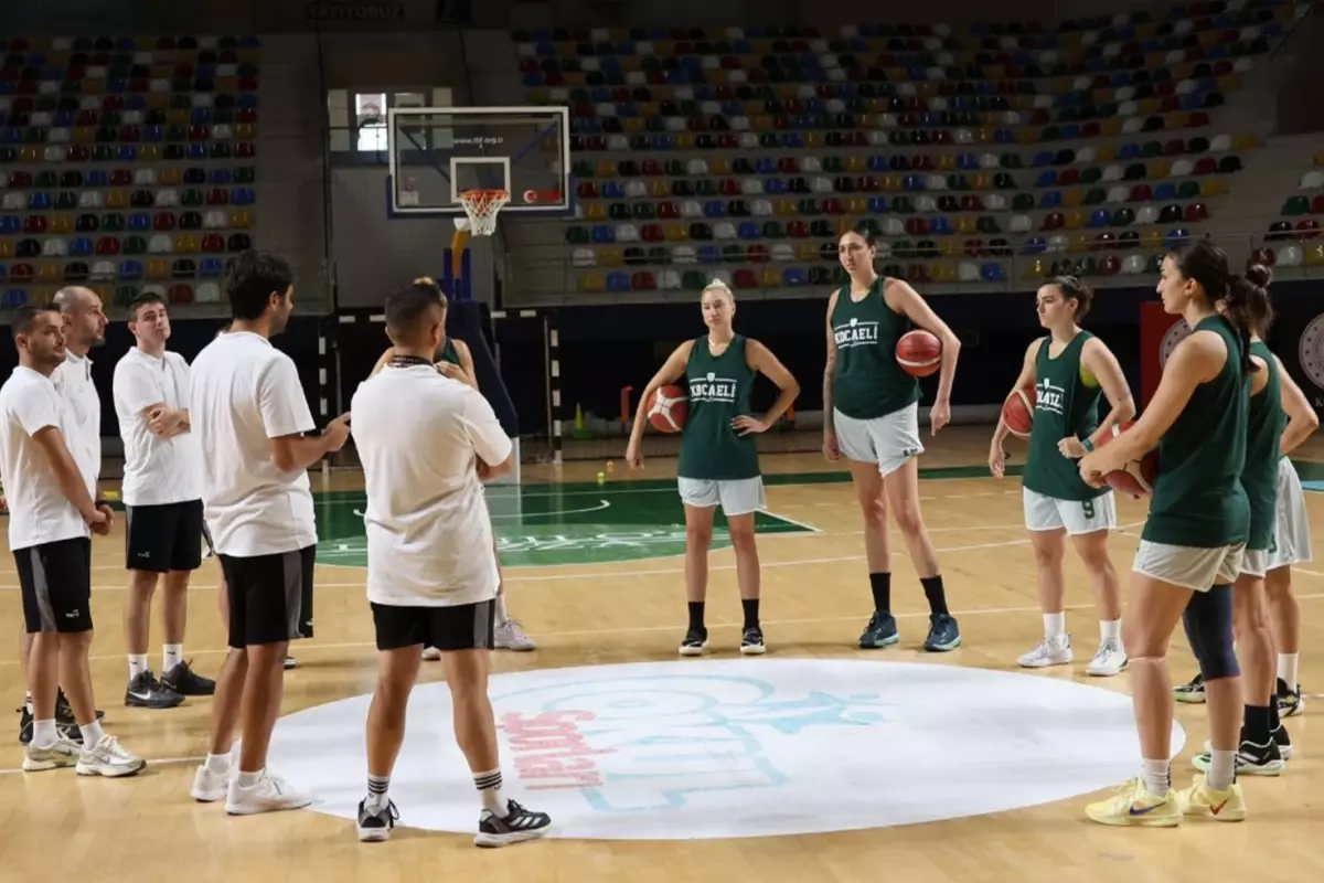 Kocaeli Kadın Basketbol Takımı Ligde Tüm Maçlardan 20-0 Hükmen Mağlup Sayıldı