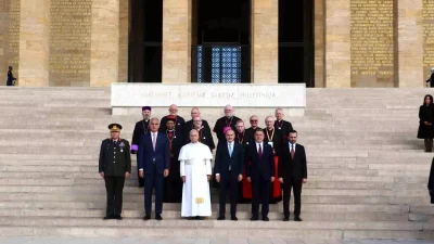 Papa 14. Leo’nun Tarihi Anıtkabir Ziyareti ve Ankaradaki İlk Durağı
