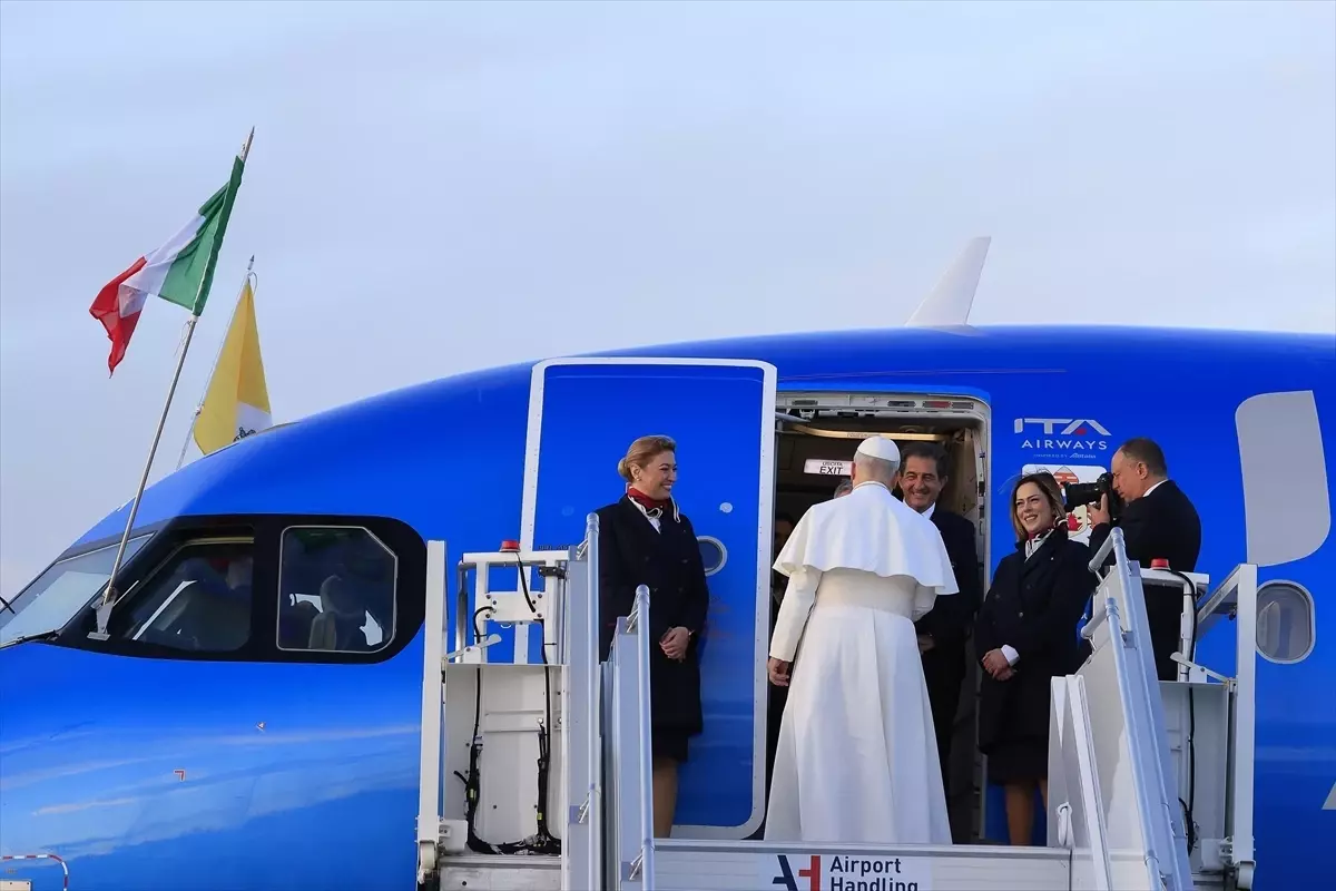 Papa 14. Leo’nun Türkiye Ziyareti Başladı: Program ve Önemli Duraklar