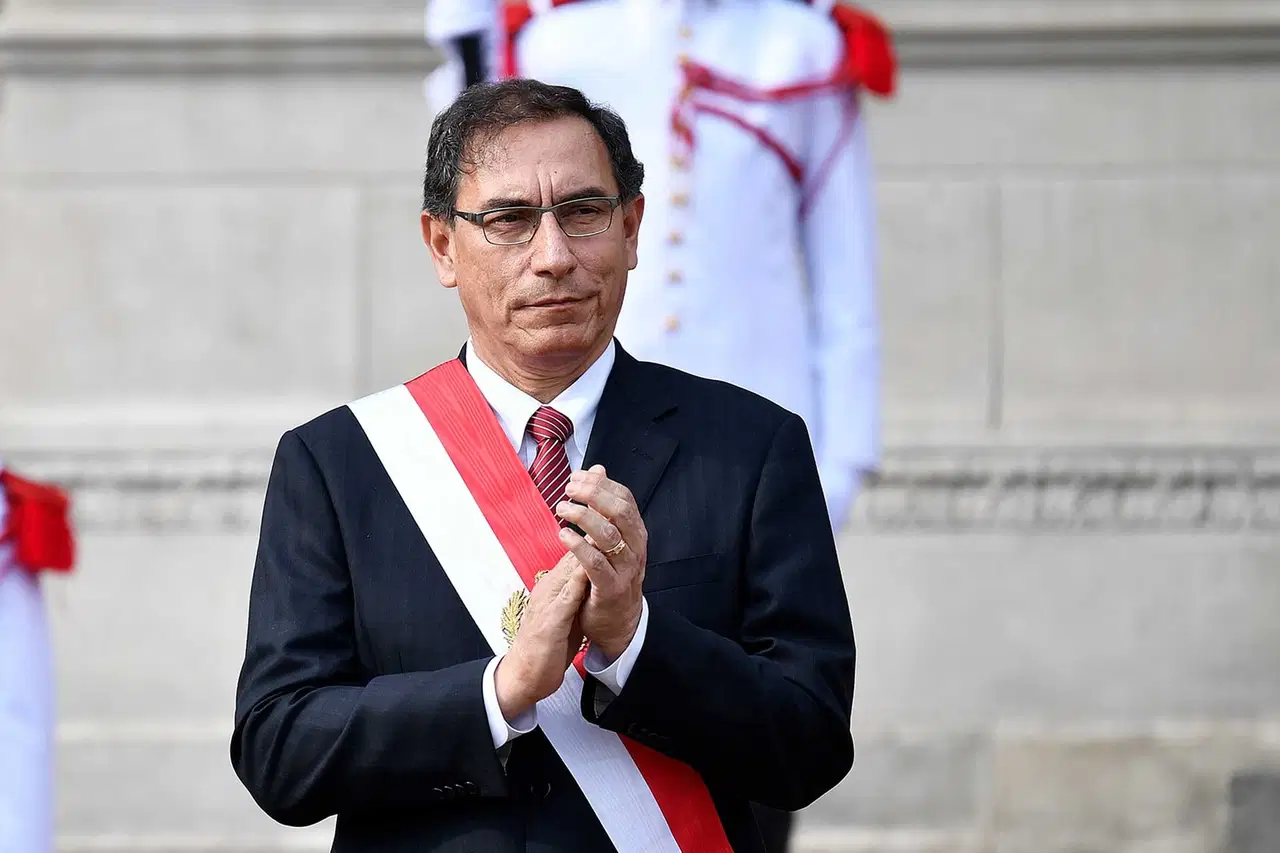 Peru Eski Devlet Başkanı Vizcarra’ya Rüşvet Suçlaması ve Mahkeme Kararı