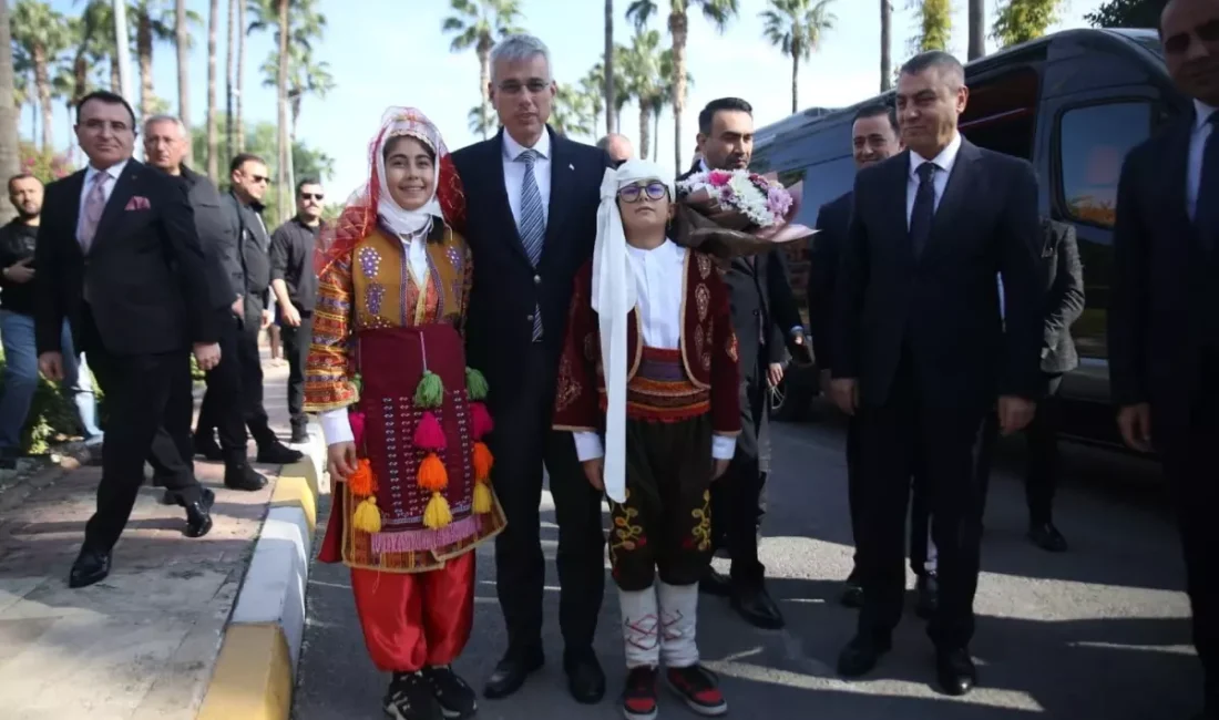 Sağlık Bakanı Memişoğlu'nun Mersin