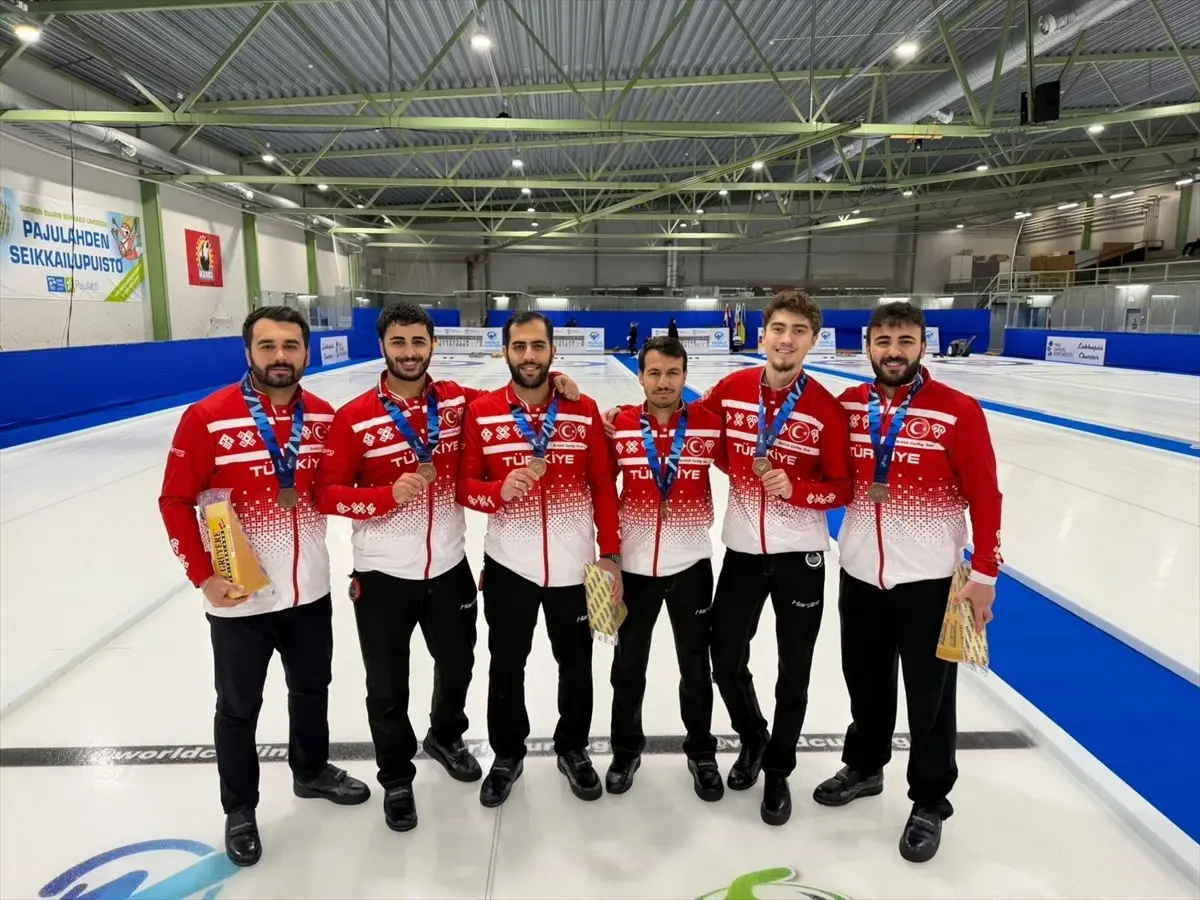 Türkiye Curling Takımı Avrupa Üçüncüsü Oldu