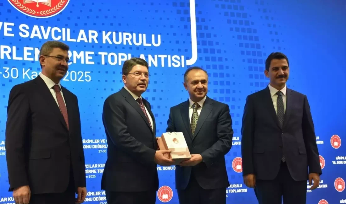 Yargıda demokrasi ve güçlü