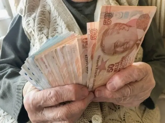 2026 Ocak Zamma Yaklaşılıyor: Emekli ve Memur Maaşlarındaki Güncel Beklentiler