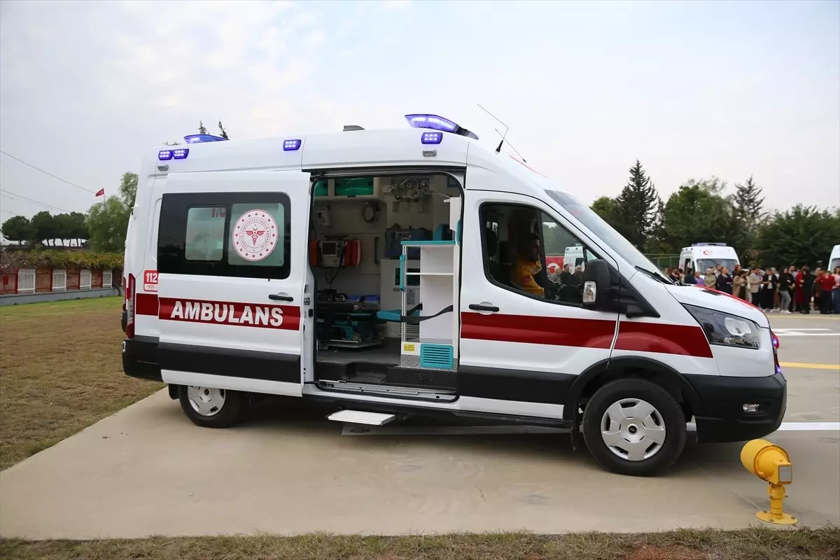 Adana’da Sağlık Hizmetlerine Güçlü Destek: Yeni Ambulanslar Hizmete Alındı
