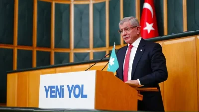 Ahmet Davutoğlu’ndan Asgari Ücret ve Siyasi Tartışmalara Çarpıcı Noktalar