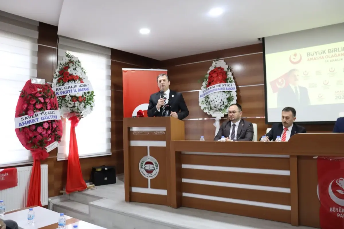 Amasya’daki İl Kongresinde Nüfus ve Aile Vurgusu Öne Çıktı