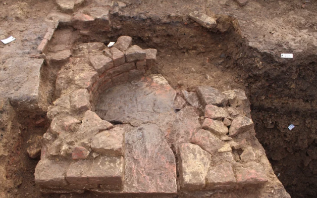 Antik Roma Döneminden Büyük Bir Sikke Hazine Keşfi ile Tarih Gün yüzüne çıktı