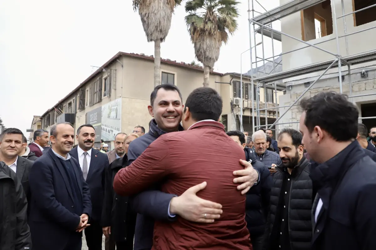 Bakan Kurum’un Hatay Deprem Bölgesinde Yeniden İnşa Çalışmaları Ziyareti
