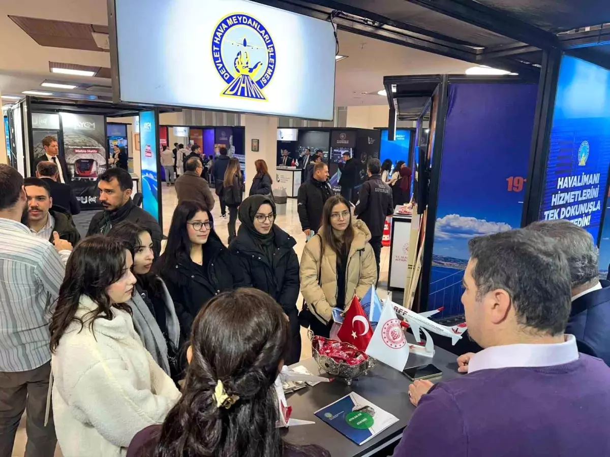 Balıkesir Üniversitesi ve DHMİ İşbirliğiyle Havacılık Sektöründe Fırsatlar Tanıtıldı