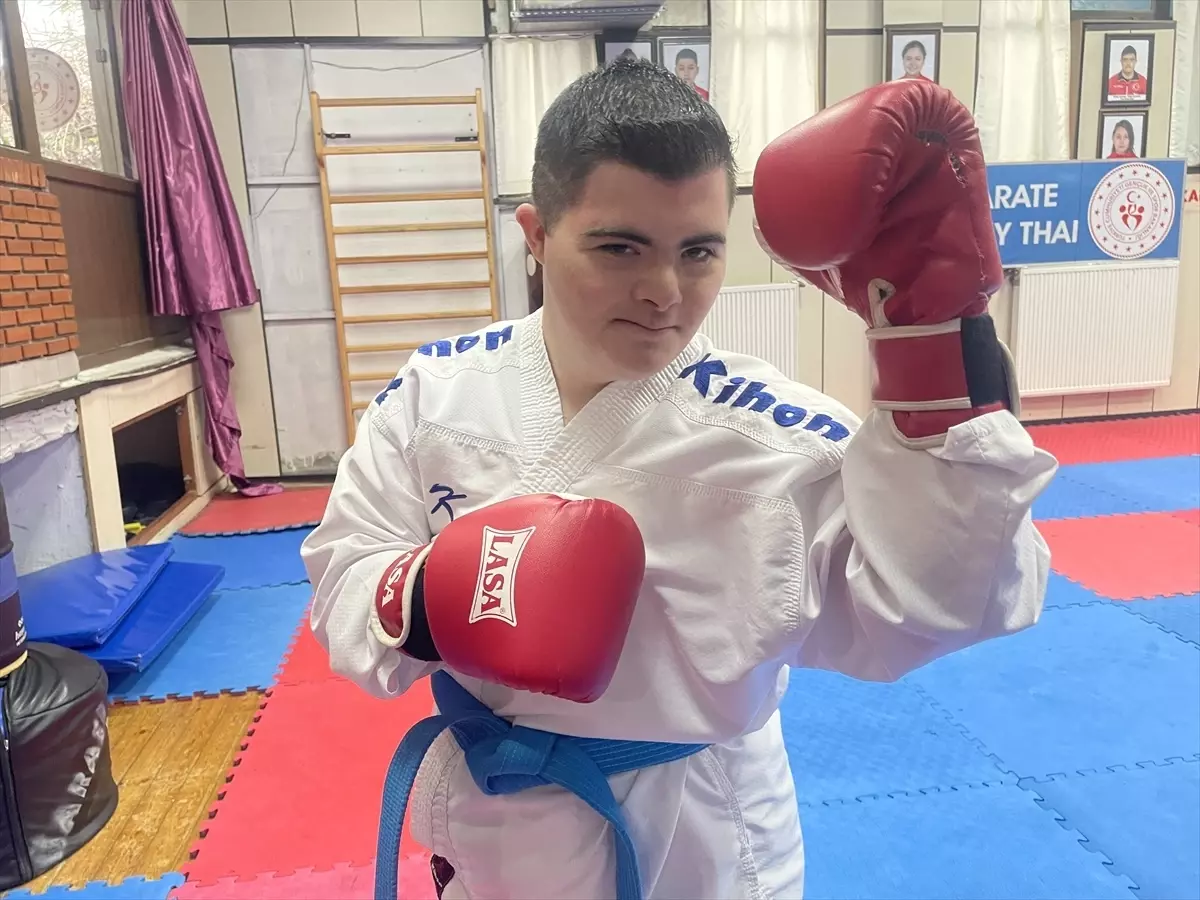 Bolu’da Down Sendromlu Berkay Sarıarslanın Karate Başarı Hikayesi