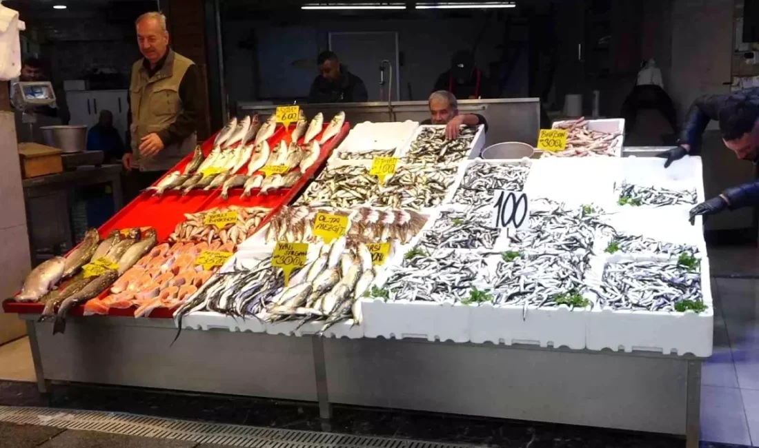 Karadeniz'de bu sezonun hamsi