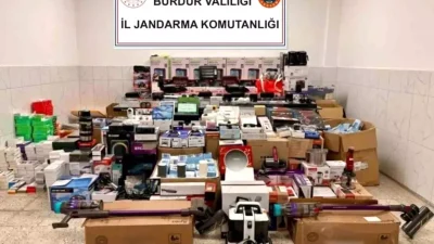 Burdur’da Kaçak Elektronik Ürünleri Operasyonu: Değer yaklaşık 1.3 Milyon Lira