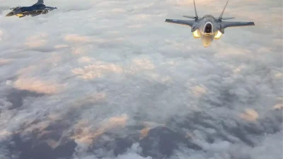 California’da F-16 Düşüşü: Yaklaşık Pilot Kurtarıldı