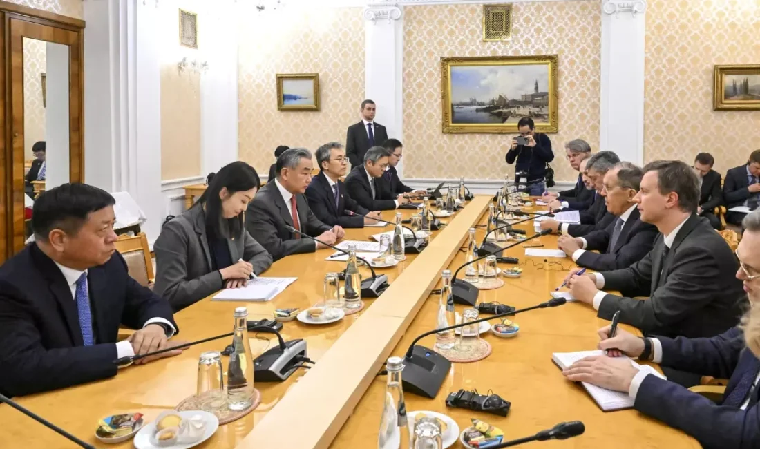 Çin ve Rusya Dışişleri