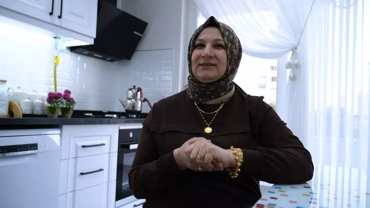 Deprem Sonrası Yerinde Dönüşüm Projesinde 121 Bin Bağımsız Bölüm Tamamlandı ve Hak Sahiplerine Ulaşıyor