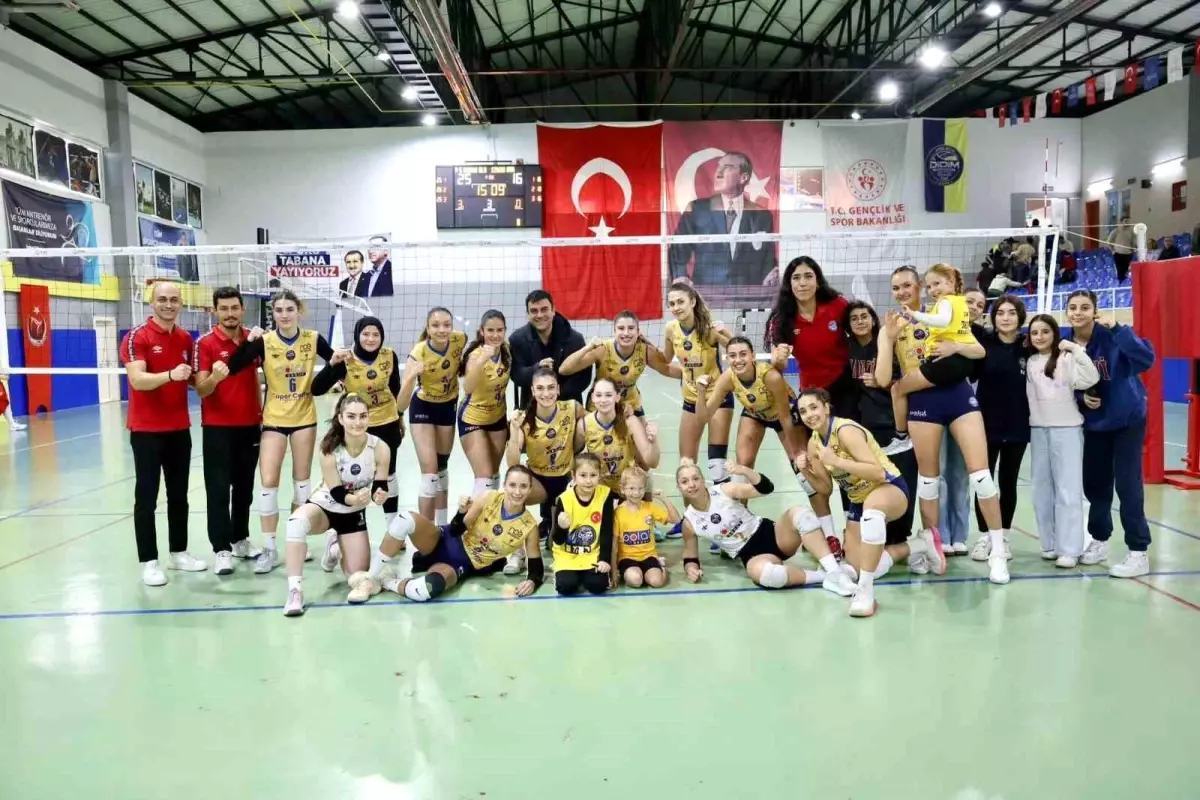 Didim Belediyespor Kadın Voleybol Takımı İzmir’den Zaferle Döndü