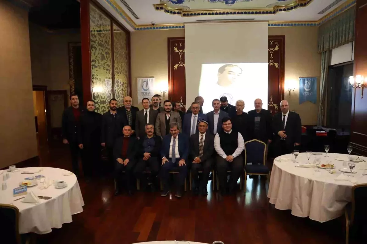 Doğu Türkistanlı Akademisyen İlham Tohti’ne Uluslararası Destek Çağrısı