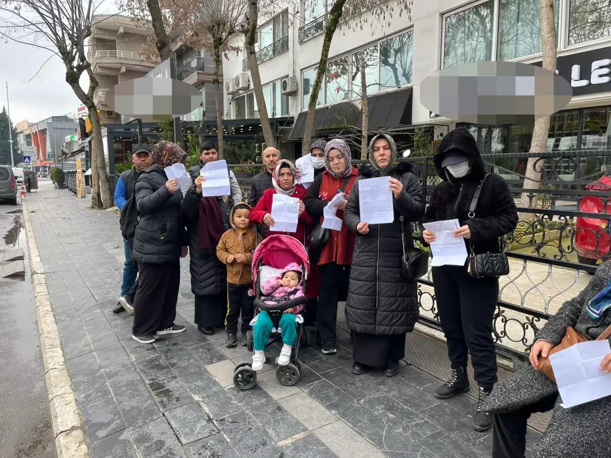 Düzenlenen Eylemle Kuyumcu Dolandırıcılığı Mağdurları Hak Taleplerini Gün Ağrısı ile Dile Getirdi