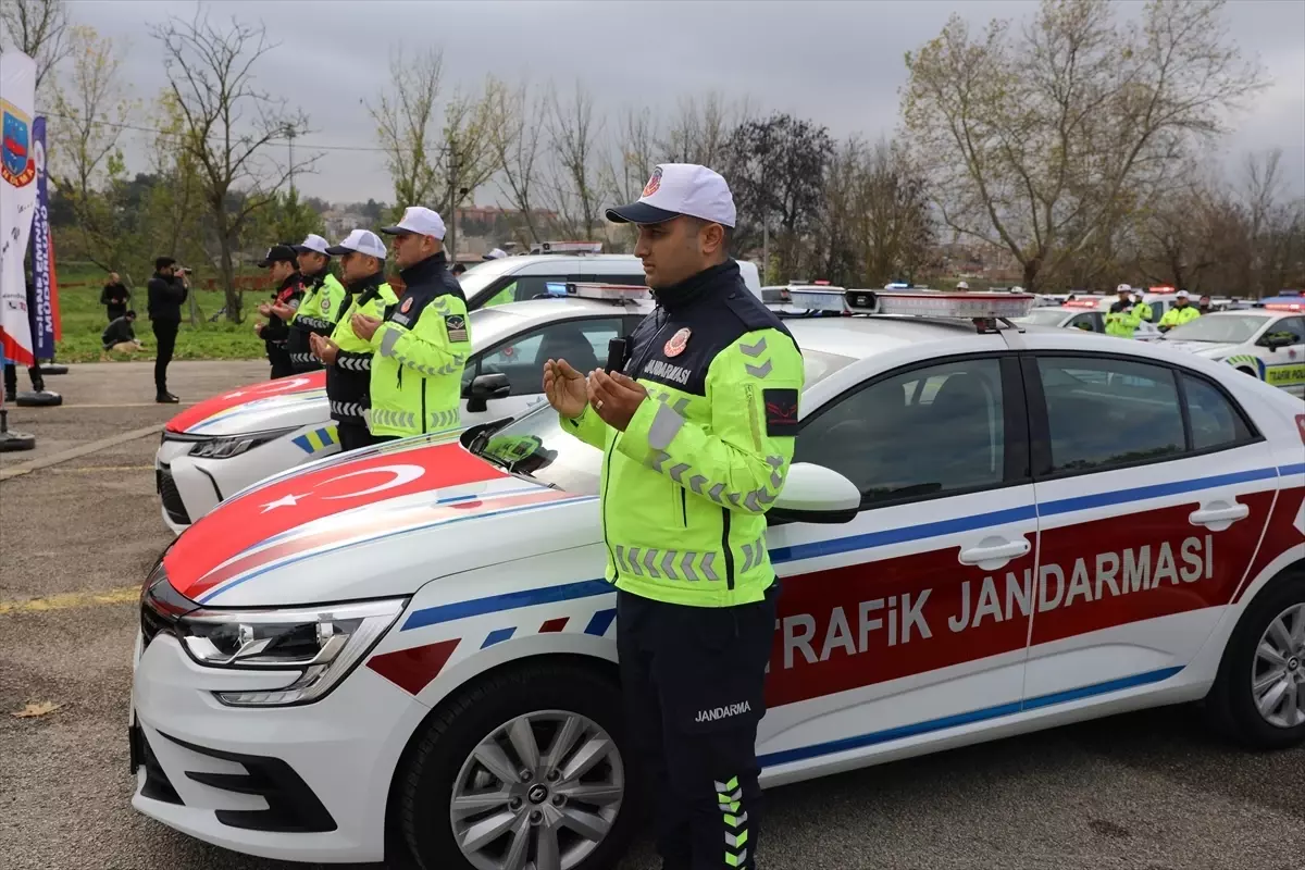 Edirne’ye Yeni Güvenlik Araçları Hizmete Açıldı: Güvenlik Güçlerimizin Güçlenmesi İçin Bir Adım Daha