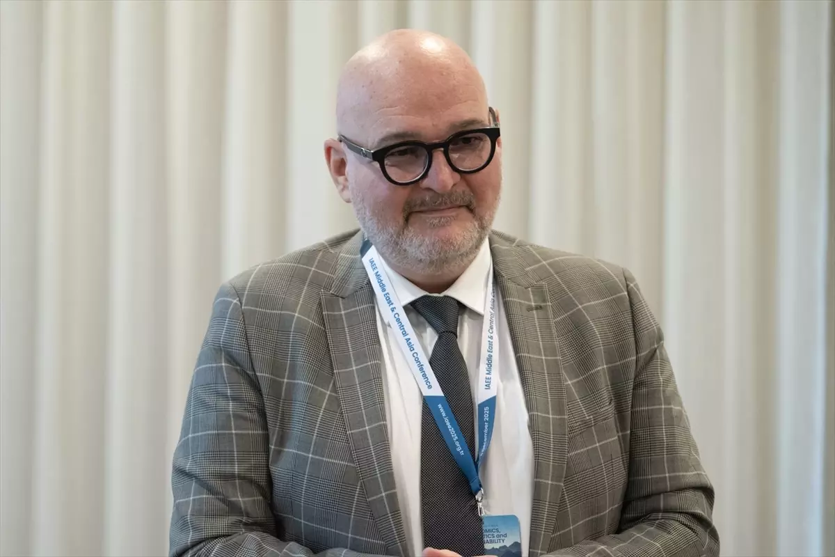 Elektrikli Araçlar ve E-mobilite Gündeminde Yenilikler ve Zorluklar