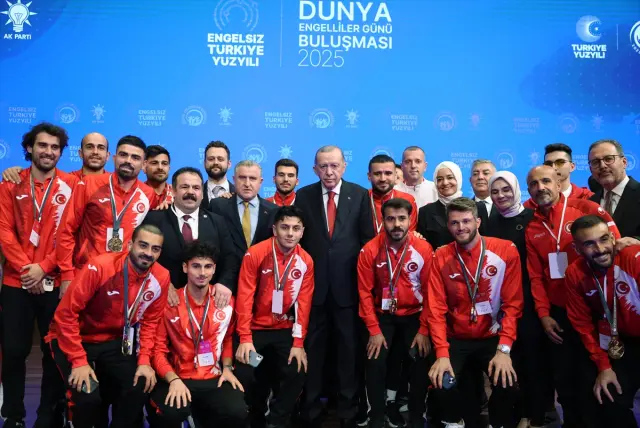 Engelsiz Türkiye Vizyonu ve Engelli Hakları Buluşması