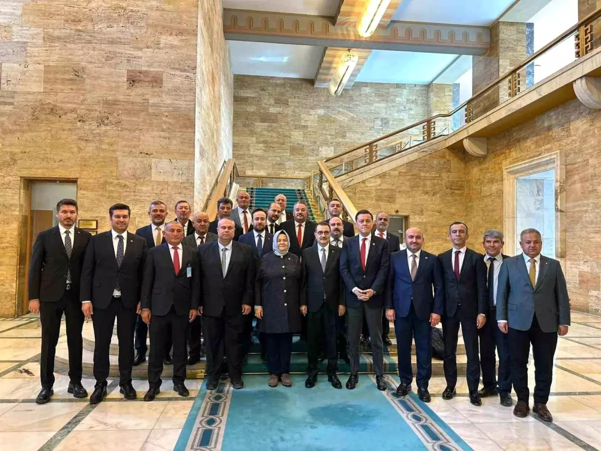 Eskişehir’de AK Parti Meclis Toplantısı ve Hedefler Güncellendi